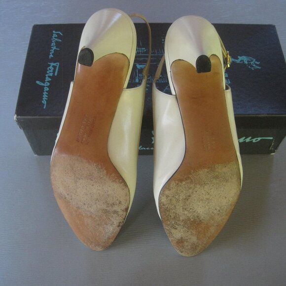 Salvatore Ferragamo Shoes Florence Italy 9 1/2B Gently Worn with Box - Picture 4 of 5